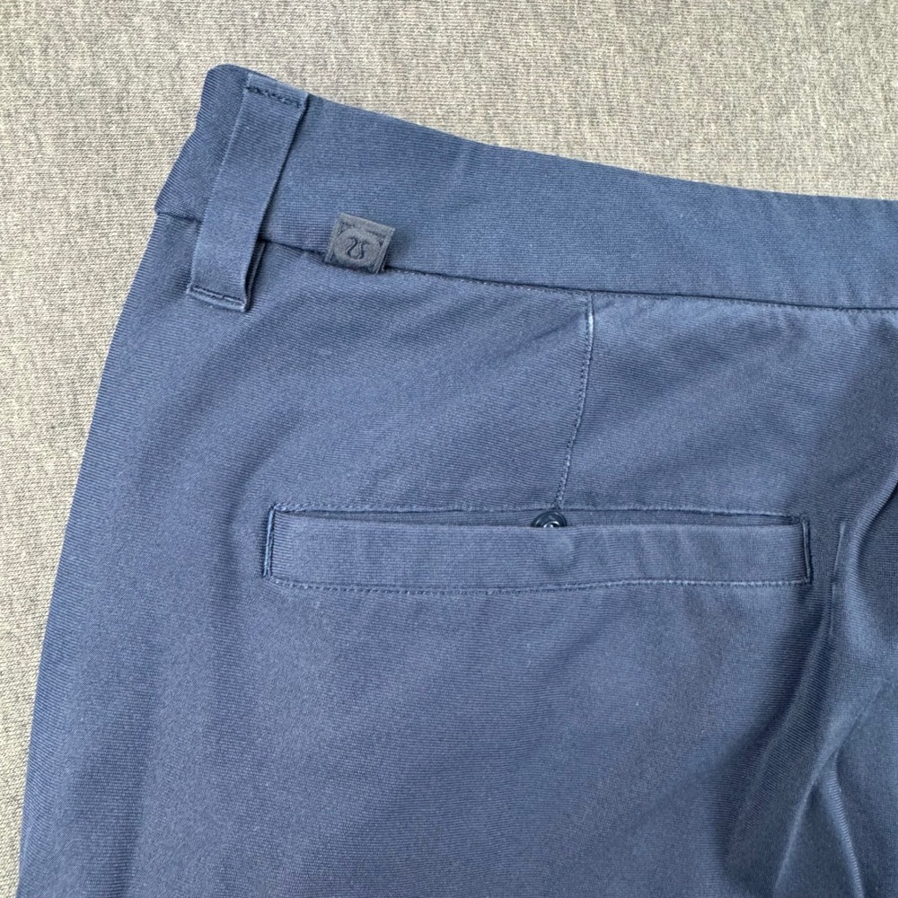 Lululemon Commission Short 9 Navy Blue Golf Chino Shorts Mens 34 LM7A83S